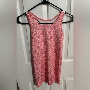 Vineyards vines girls dress size XS 5-6.
Excellent.
